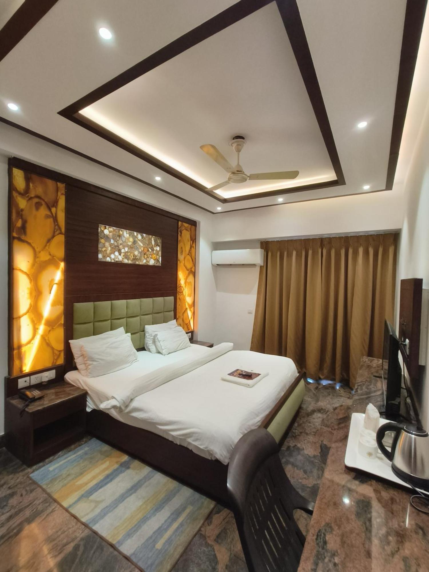 Jjk Rukmini Vilas Hotel & Banquet Muzaffarpur Exteriér fotografie